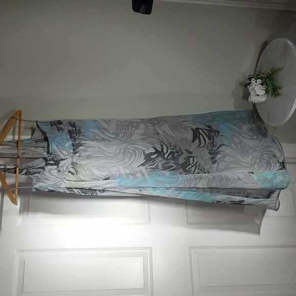 Grey and Blue Dress - Picture 4 of 4